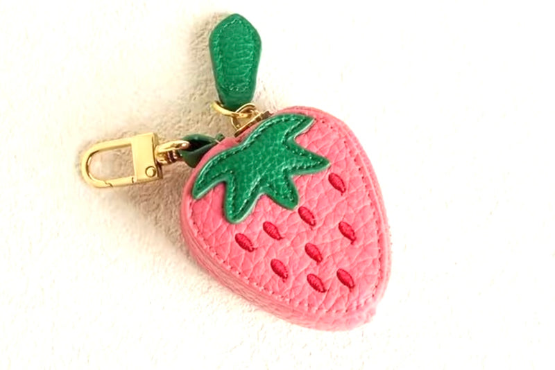 STRAWBERRY JUICE BOX